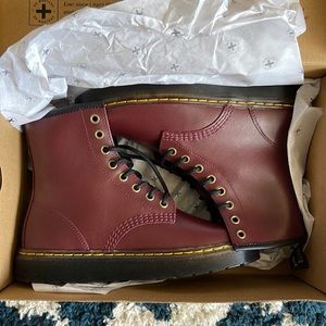 Women Dr Martens Boots